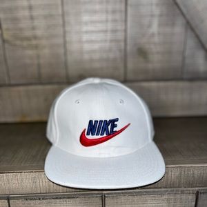 Nike Kids Pro Dri-Fit Adjustable Baseball Cap